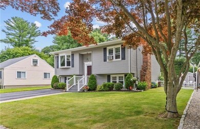 16 Hawkins St, Greenville, RI 02828 - photo 2
