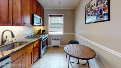 159-Arlo-Kitchen 1