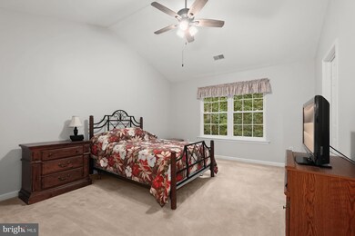 7322 Shady Glen Dr, Columbia, MD 21046 - photo 4