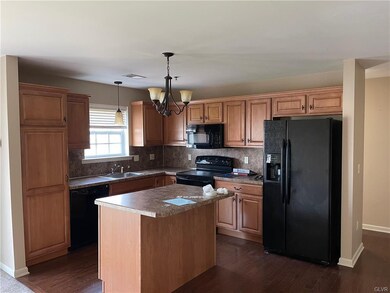 7270 Pioneer Dr, Macungie, PA 18062 - photo 3