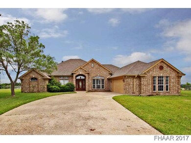 1510 High Chapparal Dr, Copperas Cove, TX 76522 - photo 2