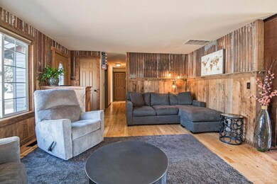 20687 Whitecliff Cir, Bend, OR 97702 - photo 5