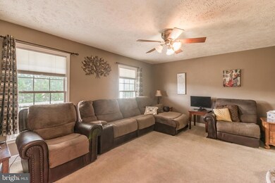 215 Southridge Dr, Berkeley Springs, WV 25411 - photo 7