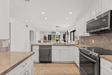 7932 Eastlake Dr unit 18G, Boca Raton, FL 33433 - photo 5