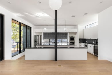 1603 Chelsea Ln unit 1, Austin, TX 78704 - photo 5