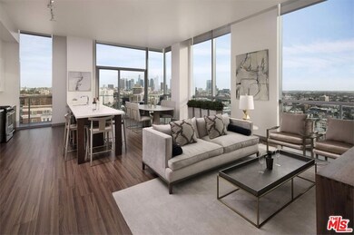 3033 Wilshire Blvd unit 802, Los Angeles, CA 90010 - photo 5