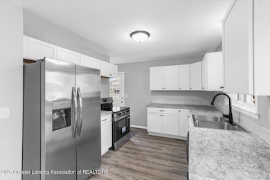 3331 Pickwick Place, Lansing, MI 48917 - photo 3