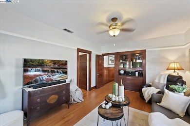 905 S Livermore Ave, Livermore, CA 94550 - photo 4