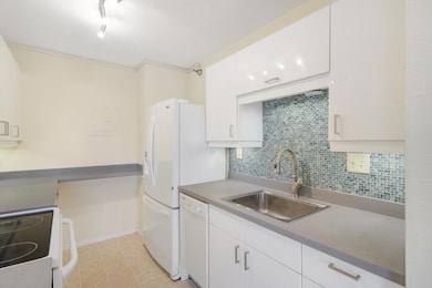 City Walk unit 1315, Saint Paul, MN 55101 - photo 7