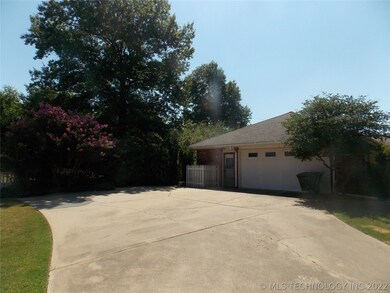 Driveway and side garage