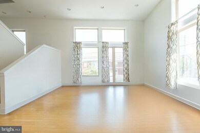 914 S 5th St unit A, Philadelphia, PA 19147 - photo 7