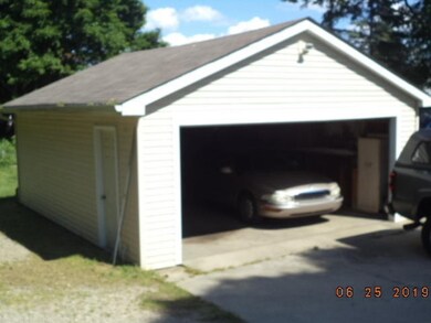3667 S 9th pictures 036