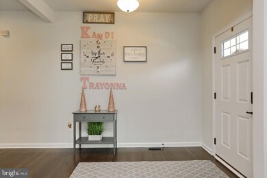 5697 River Shark Ln, Waldorf, MD 20602 - photo 7