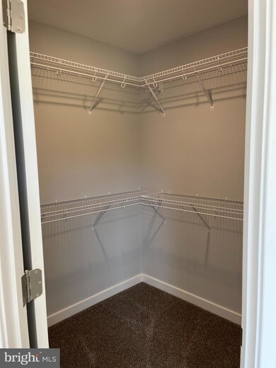 320 Chalcedony Dr, Martinsburg, WV 25404 - photo 6