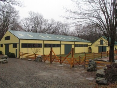 106 Main St, Byfield, MA 01922 - photo 4