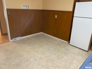 2545 Burton Dr, Springfield, IL 62703 - photo 7