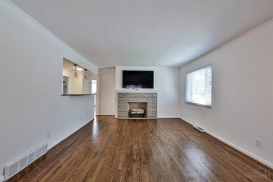 2868 Pineridge Ave, Cincinnati, OH 45208 - photo 5