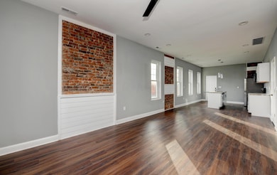 365 Wilson Ave, Columbus, OH 43205 - photo 2