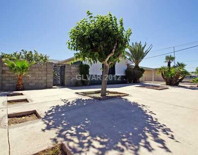 2370 Caravelle St, Las Vegas, NV 89142 - photo 3
