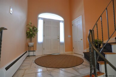 11 Graffunder Dr, Albany, NY 12204 - photo 6