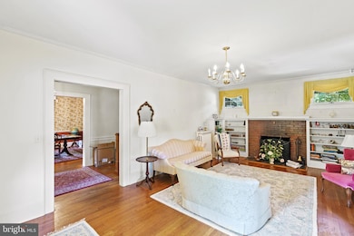 331 W Main St, Purcellville, VA 20132 - photo 3