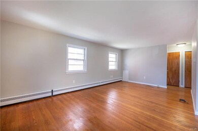 2038 W Highland St unit 2040, Allentown, PA 18104 - photo 4