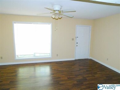 3604 Conger Rd SW, Huntsville, AL 35805 - photo 4