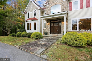 18444 Forest Crossing Ct, Olney, MD 20832 - photo 4