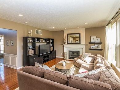 13017 Knights Way, Fishers, IN 46037 - photo 7