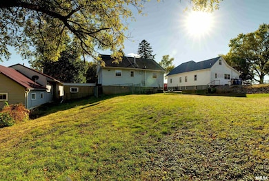 872 5th Ave N, Clinton, IA 52732 - photo 4