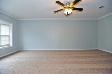 419 Regalwood Dr, Jacksonville, NC 28546 - photo 5