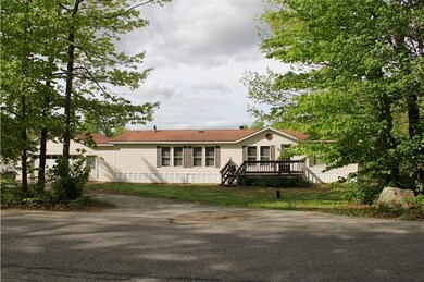 Wooded Lot and Nice Deck!