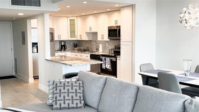 Silver Thatch Atlantic Plaza unit 1601, Pompano Beach, FL 33062 - photo 4