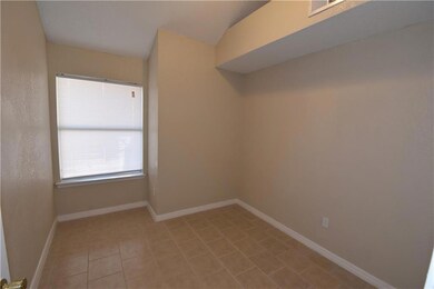 513 Adrian Ct, Horizon City, TX 79928 - photo 4
