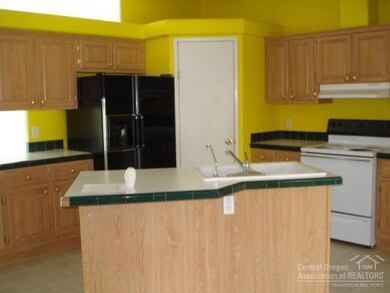 unlisted-address, Bend, OR 97702 - photo 5