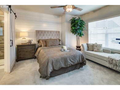 2755 SW Greens Blvd unit 17, Redmond, OR 97756 - photo 4