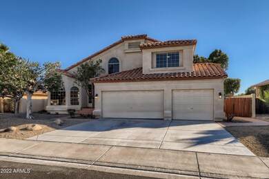 02 Exterior Front