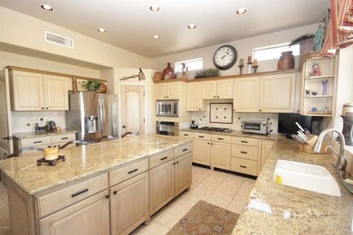 3230 N Stone Gully Cir, Mesa, AZ 85207 - photo 2