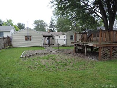 150 Doyle Dr, North Tonawanda, NY 14120 - photo 4