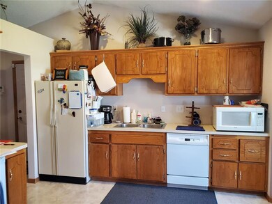 Spacious, kitchen