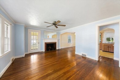 34 Aberdeen Ave, Waltham, MA 02453 - photo 5