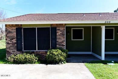 300 Gates Ave unit A, Long Beach, MS 39560 - photo 3