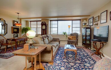 Park Towers unit 1409, Columbus, OH 43203 - photo 5