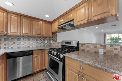 361 Salem St unit 2, Glendale, CA 91203 - photo 3