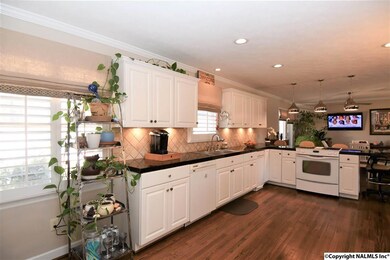 217 Brookhaven Dr, Gadsden, AL 35901 - photo 6