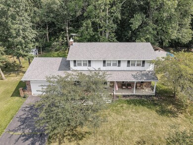 6304 Peach Tree Rd. Columbus OH 43213-2-