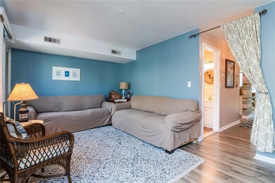 Lilving room