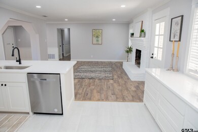 1022 1022 Beechwood Dr, Tyler, TX 75701 - photo 5