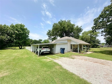 16204 Gaddy Rd, Shawnee, OK 74801 - photo 4