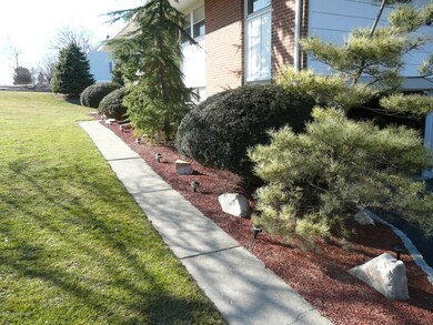 1145 Skyview Dr, Milton, PA 17847 - photo 6